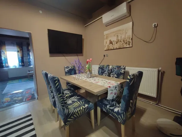 Eladó ház Vécs 78 nm