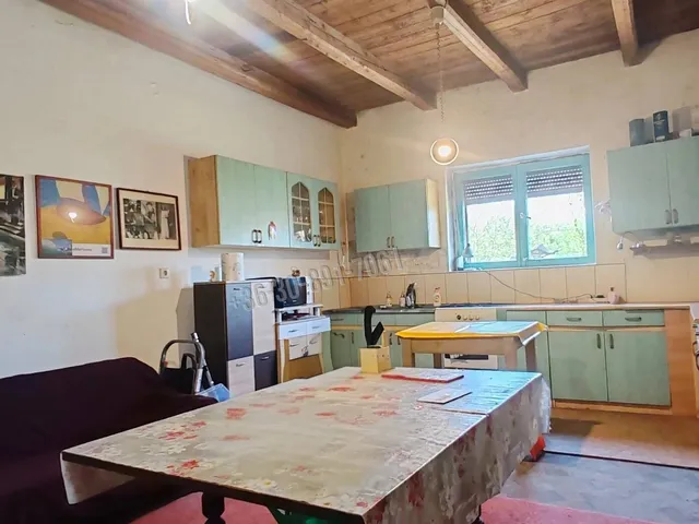 Eladó ház Patak, Kossuth utca 154 nm