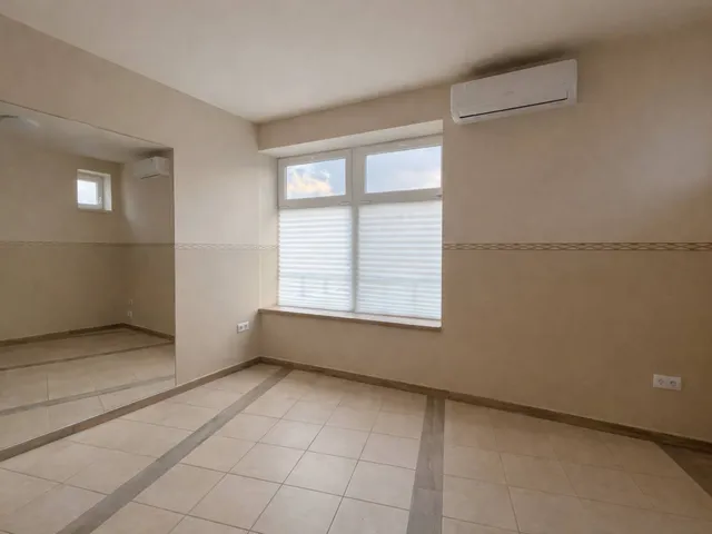 Eladó lakás Gödöllő, Blaha 106 nm