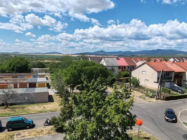 Eladó lakás Gyöngyös, Dél-Kálváriapart 70 nm