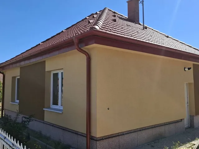 Eladó ház Mikebuda 124 nm