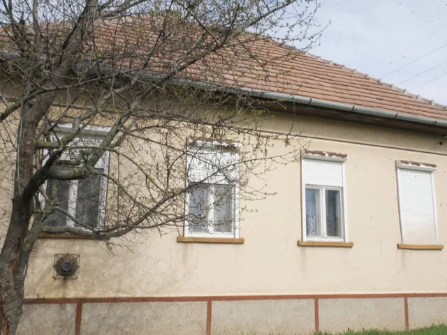 Eladó ház Ceglédbercel 130 nm