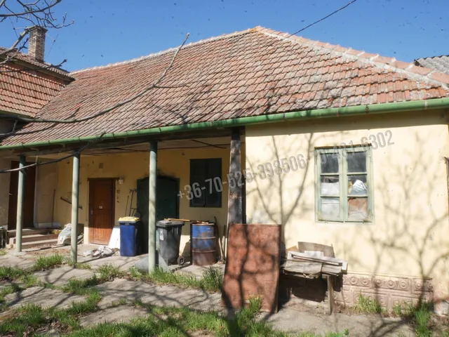 Eladó ház Ceglédbercel 140 nm
