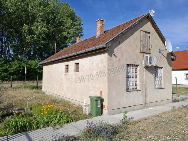 Eladó ház Csemő 50 nm