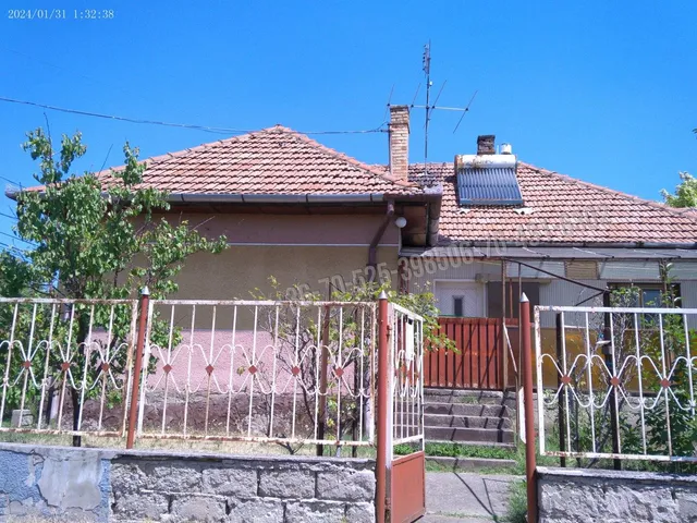 Eladó ház Ceglédbercel 86 nm