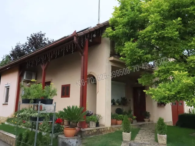 Eladó ház Albertirsa 182 nm