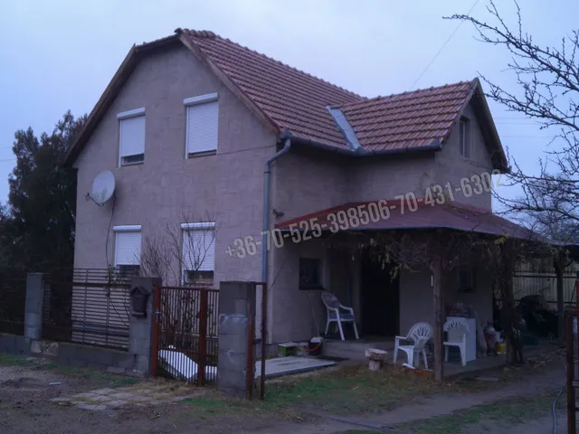 Eladó ház Mikebuda 77 nm