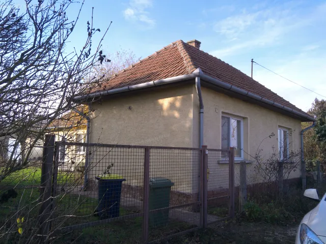 Eladó ház Albertirsa 77 nm