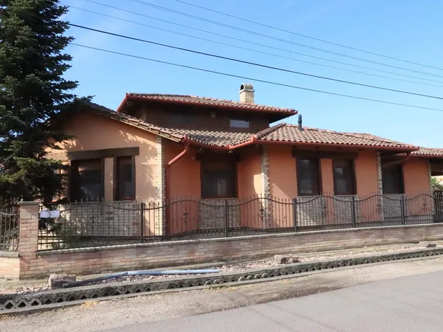 Eladó ház Albertirsa 127 nm