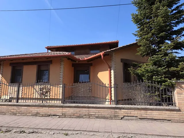 Eladó ház Albertirsa 127 nm