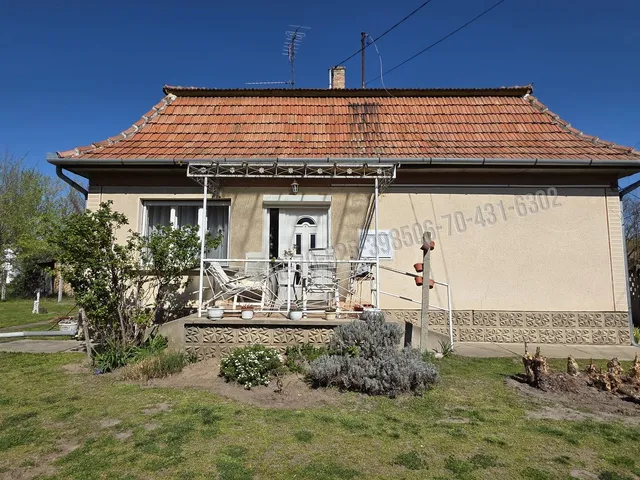 Eladó ház Albertirsa 90 nm