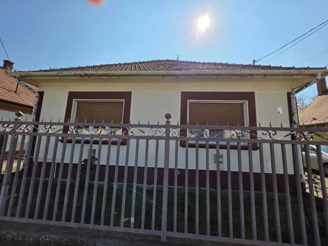 Eladó ház Albertirsa 100 nm