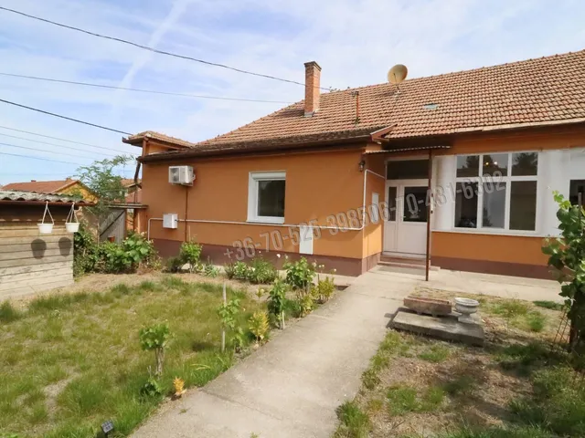 Eladó ház Cegléd 135 nm