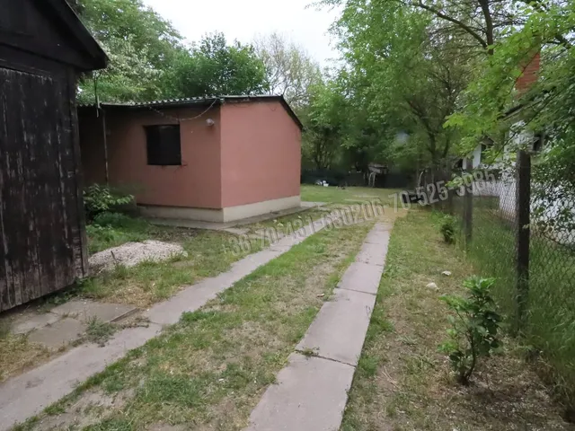 Eladó mezőgazdasági ingatlan Albertirsa 30 nm
