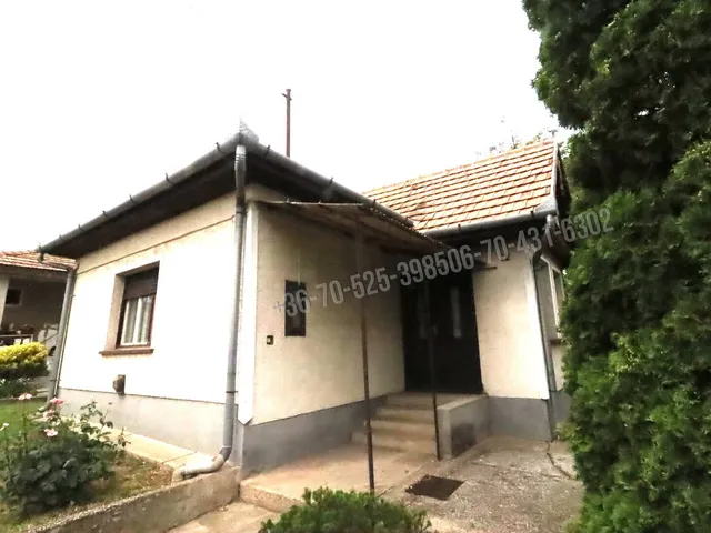 Eladó ház Tápiószele 50 nm