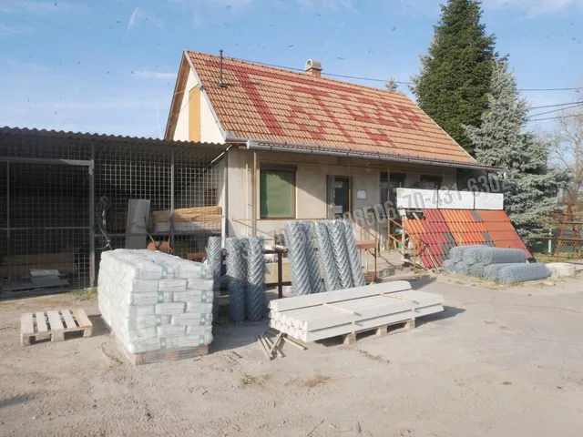 Eladó kereskedelmi és ipari ingatlan Albertirsa 78 nm