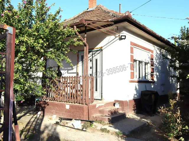 Eladó ház Ceglédbercel 54 nm