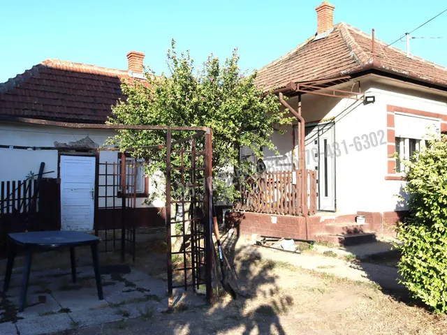 Eladó ház Ceglédbercel 54 nm