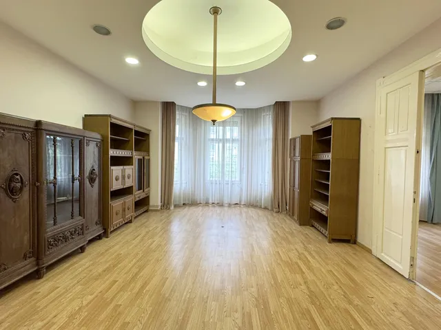 Eladó lakás Budapest XIV. kerület, Herminamező 115 nm