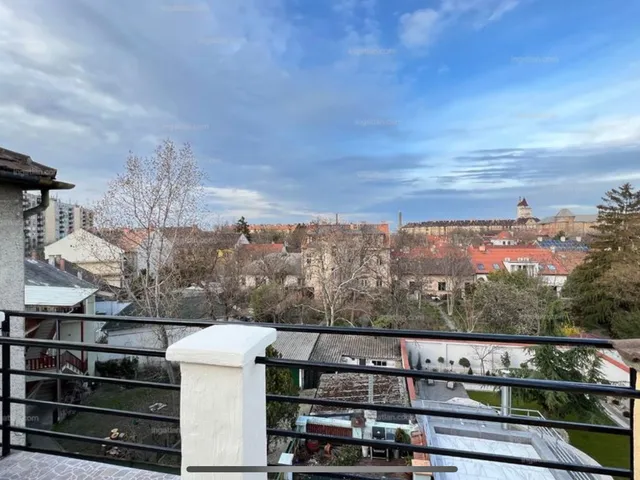 Kiadó lakás Budapest VIII. kerület, Tisztviselőtelep, Benyovszky Móric utca 43 nm