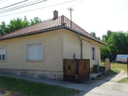 Eladó ház Biatorbágy 111 nm