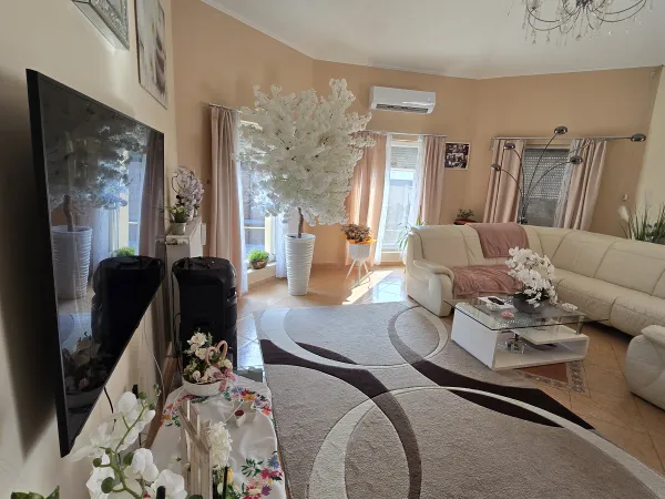 Eladó ház Érd 195 nm