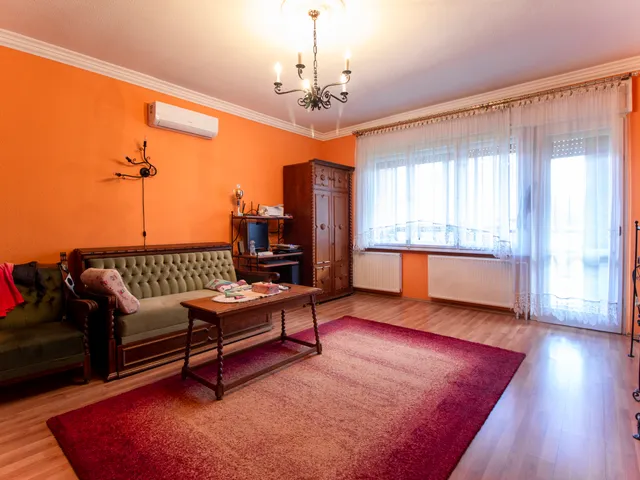 Eladó ház Budapest XVIII. kerület, Liptáktelep 141 nm