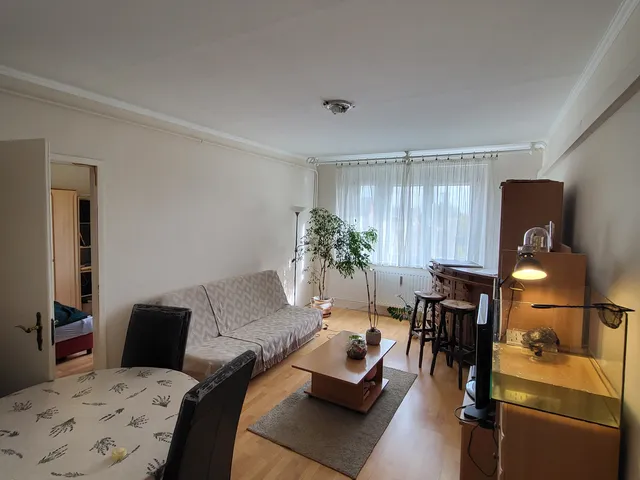 Eladó lakás Szeged 72 nm