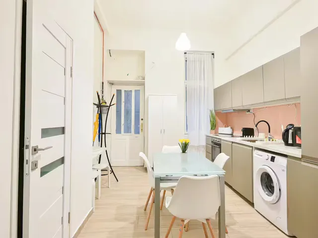 Eladó lakás Budapest VII. kerület, Belső-Erzsébetváros, Wesselényi 65 nm