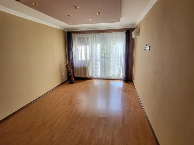 Eladó lakás Szeged, Belváros 71 nm