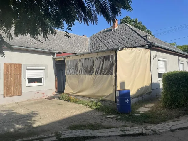 Eladó ház Kál 112 nm