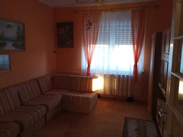 Eladó ház Szihalom 80 nm