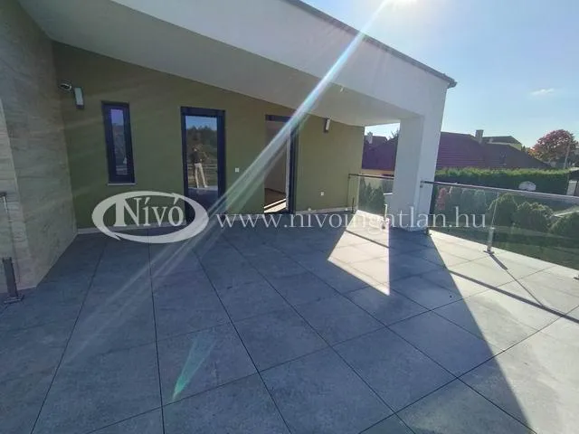 Eladó lakás Veszprém 135 nm