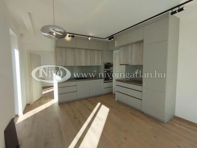 Eladó ház Veszprém 135 nm