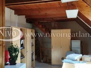 Eladó kereskedelmi és ipari ingatlan Veszprém 90 nm
