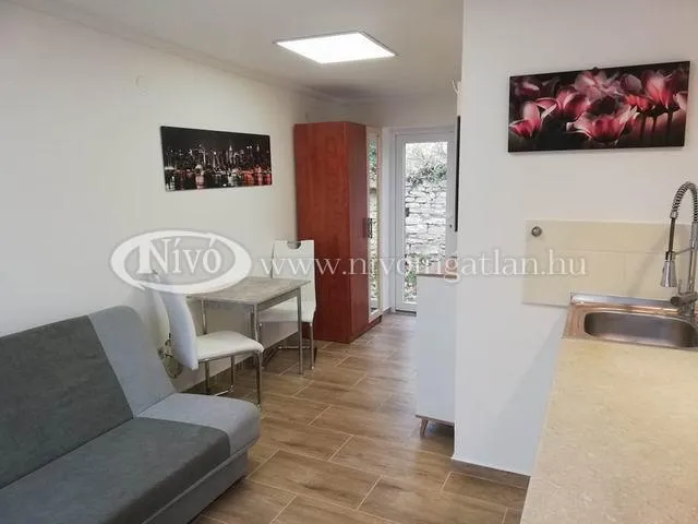 Kiadó kereskedelmi és ipari ingatlan Veszprém 20 nm