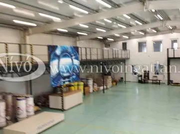 Kiadó kereskedelmi és ipari ingatlan Veszprém 480 nm