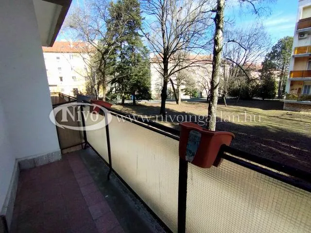 Eladó lakás Veszprém 42 nm