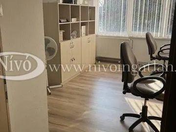 Kiadó kereskedelmi és ipari ingatlan Veszprém 16 nm