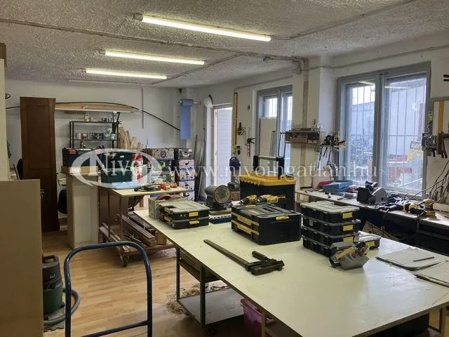 Kiadó kereskedelmi és ipari ingatlan Veszprém 50 nm