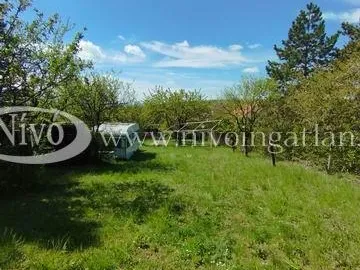 Eladó telek Balatonkenese 873 nm