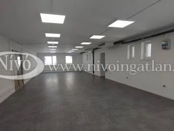 Kiadó kereskedelmi és ipari ingatlan Veszprém 112 nm