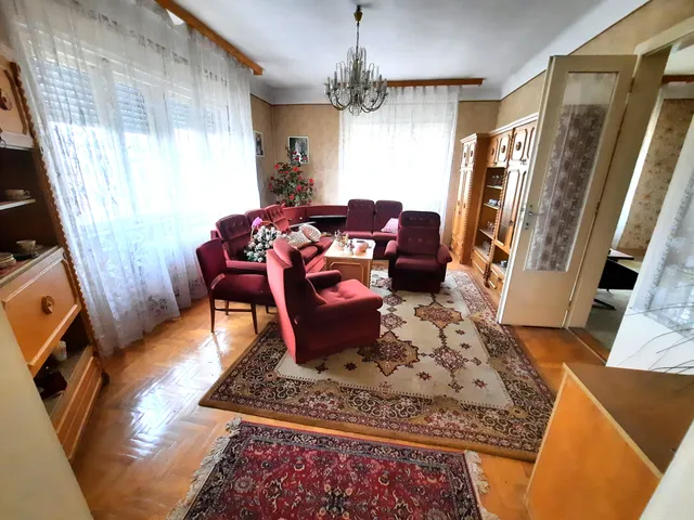 Eladó ház Alsónémedi 208 nm