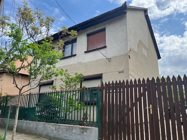 Eladó ház Dunaharaszti, Felsőváros 215 nm