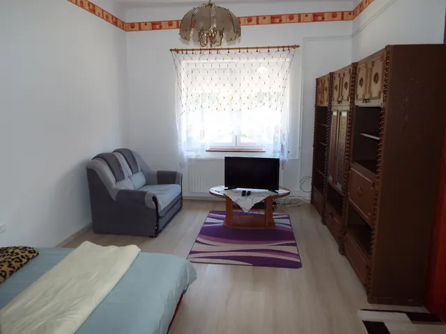 Eladó lakás Sárbogárd 66 nm