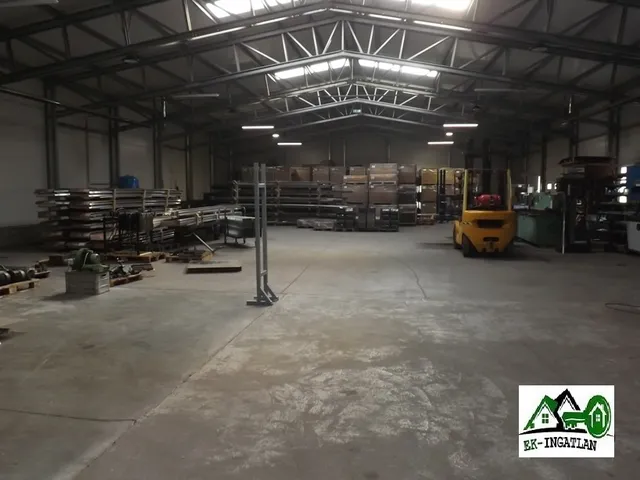 Eladó kereskedelmi és ipari ingatlan Ősi 2494 nm