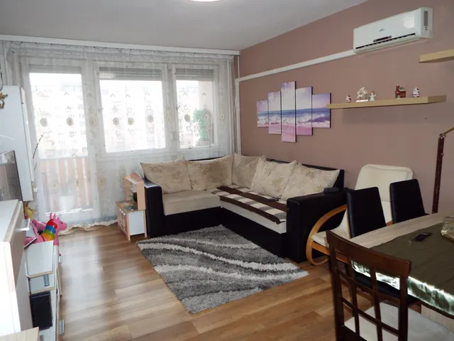 Eladó lakás Dunaújváros, Római városrész 57 nm