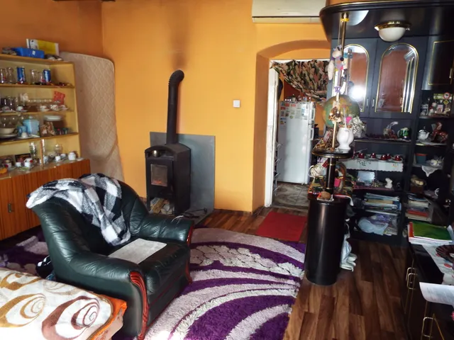 Eladó ház Perkáta 41 nm