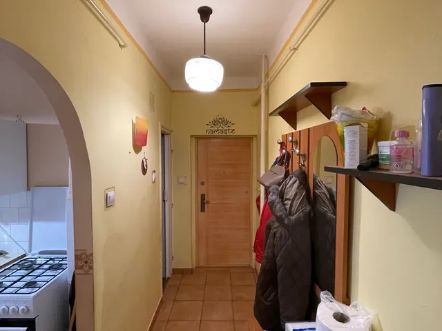 Eladó lakás Tiszaújváros, Lorántffy 34 nm