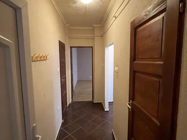 Eladó lakás Tiszaújváros 42 nm